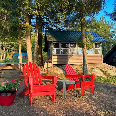 Paddler'S Rest Lakeside Cabins And Motel Long Lake المظهر الخارجي الصورة