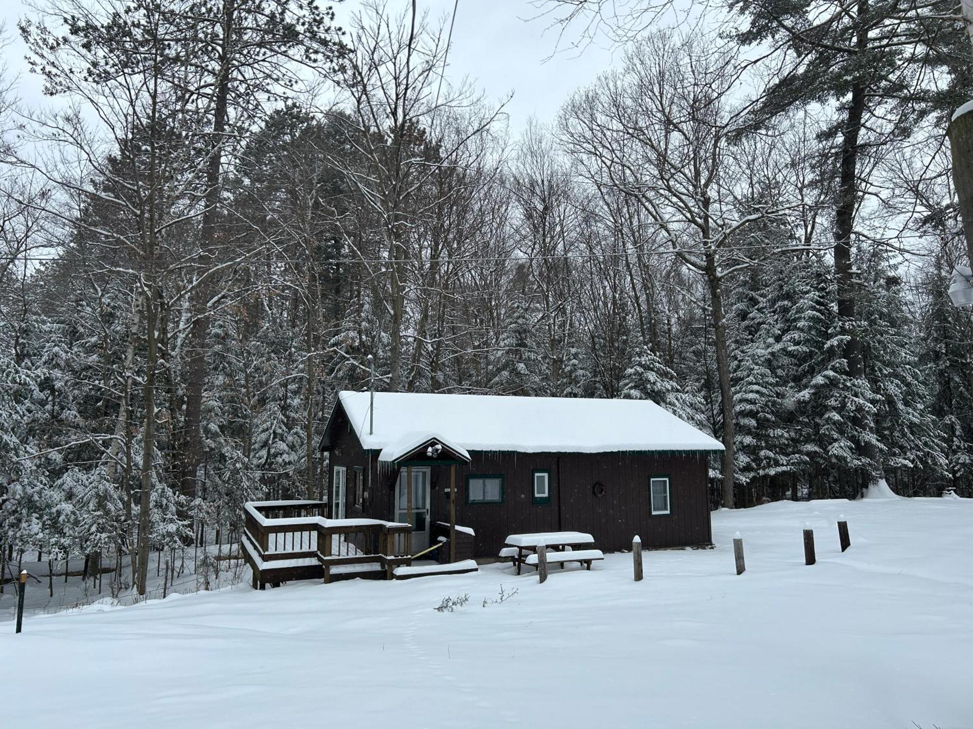 Paddler'S Rest Lakeside Cabins And Motel Long Lake المظهر الخارجي الصورة